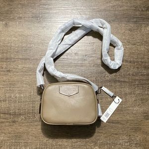 Authentic Marc Jacobs Crossbody Purse
